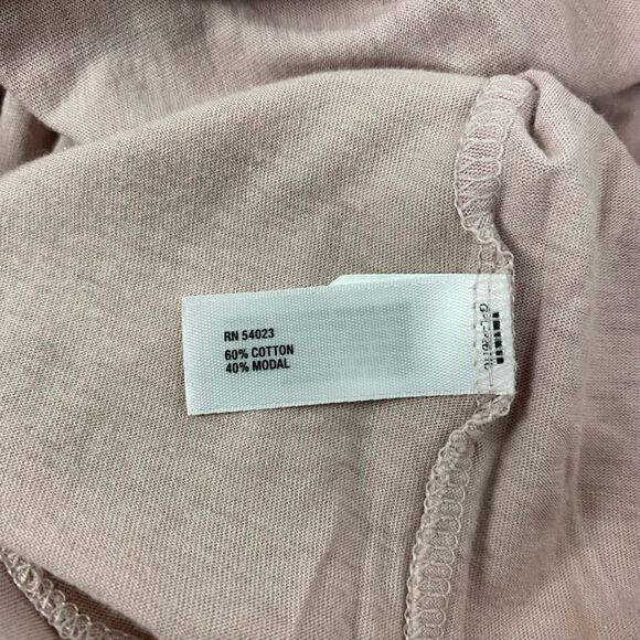 Gap Maternity Floral V-neck Shirt size XL - Picture 4 of 4